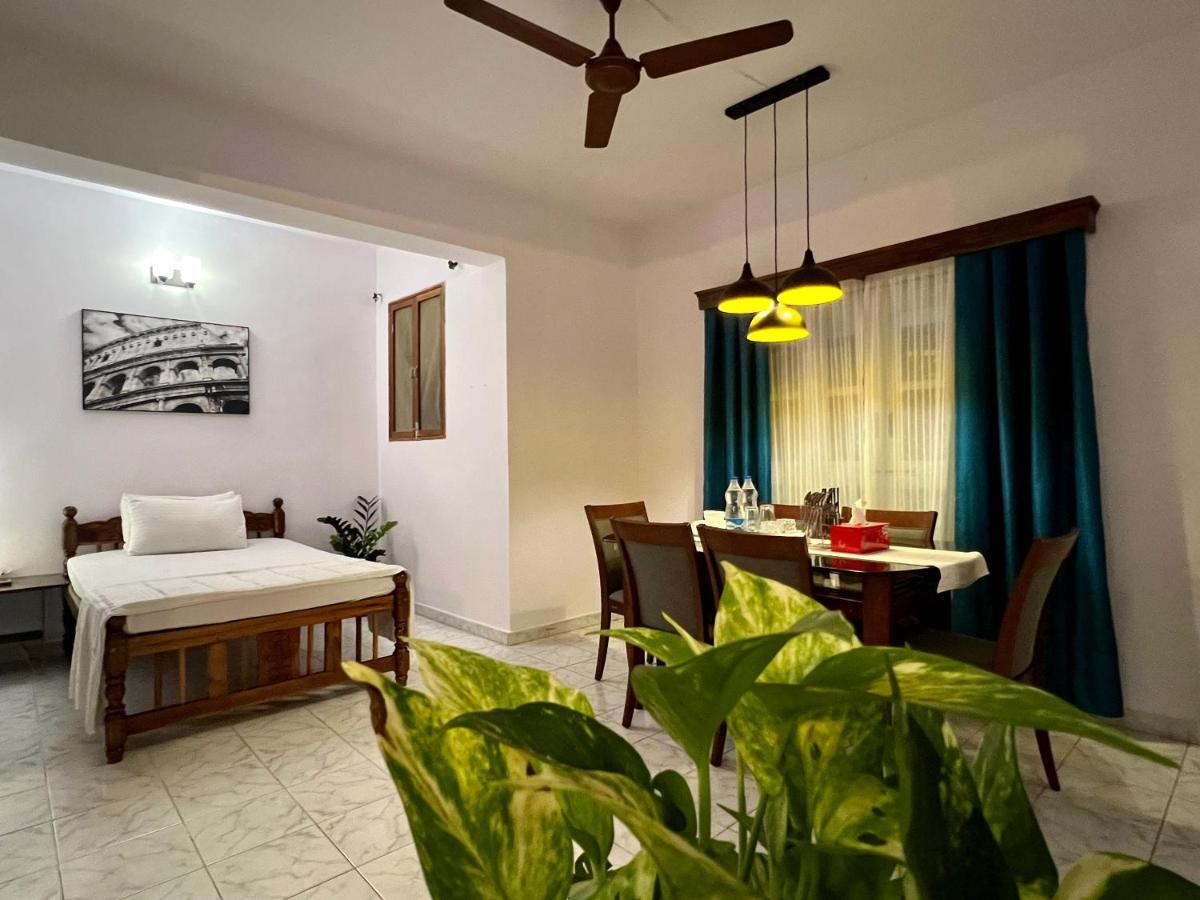 בנולים Villa By The Beach Goa מראה חיצוני תמונה